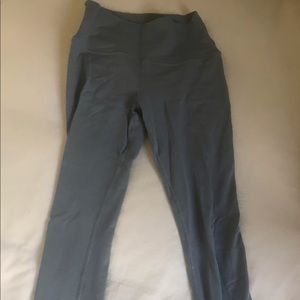 Alo yoga leggings